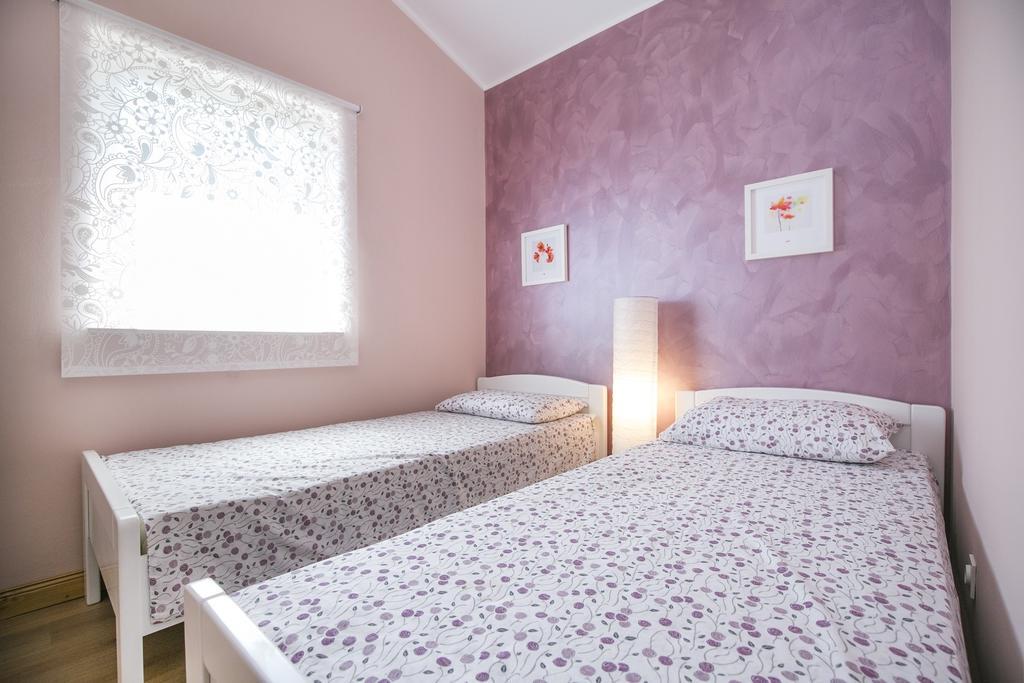 Apartment Gino رافني الغرفة الصورة